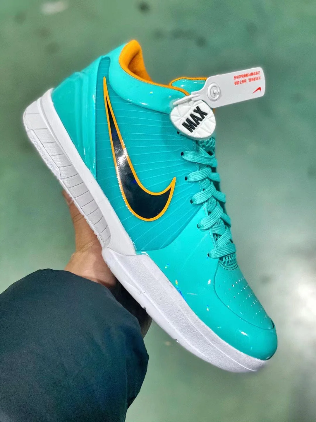 Kobe 4 Undefeated San Antonio Spurs