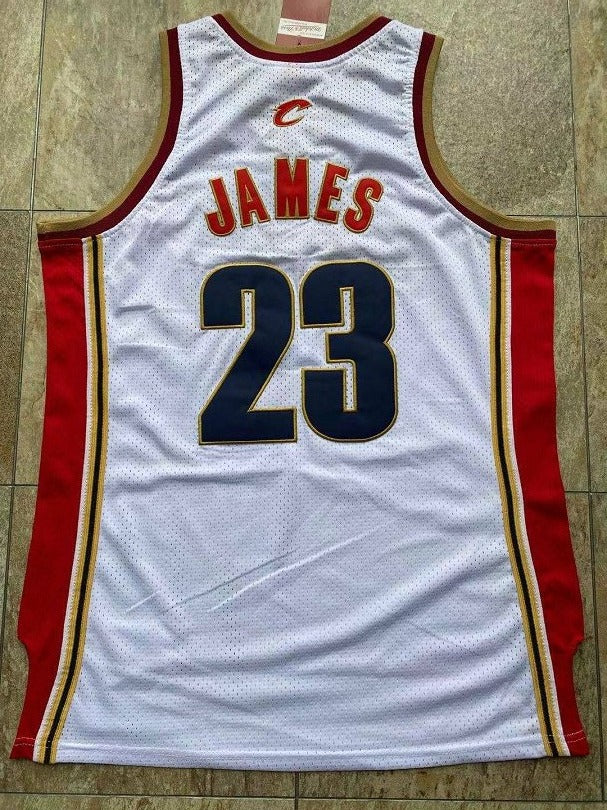 Cleveland Cavaliers LeBron James 23 White MN