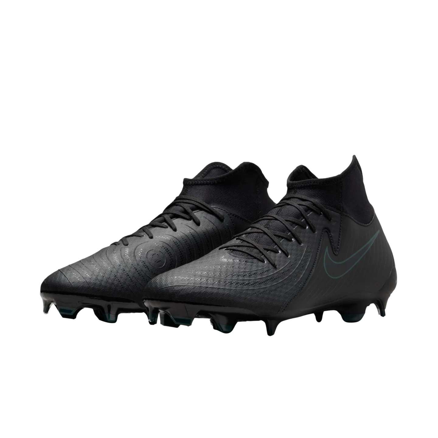 Nike Phantom Luna 2 Academy Firm Ground Cleats