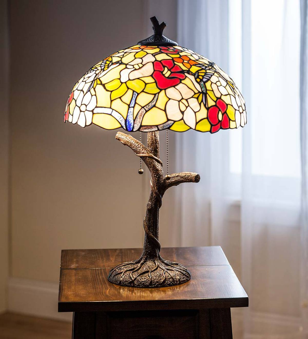 Hummingbird Antique Style Stained Glass Table Lamp
