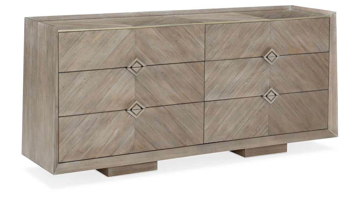 NATURALLY DRESSER
