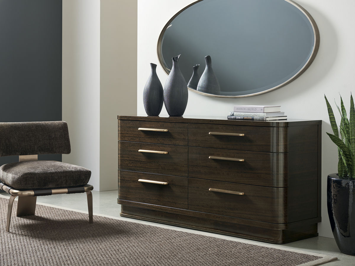 STREAMLINE DRESSER