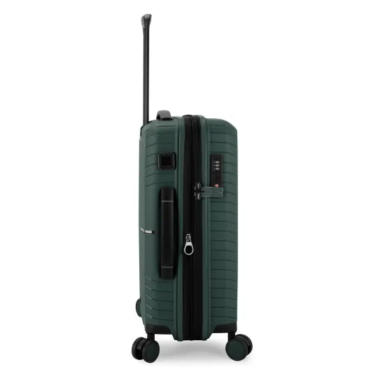 3 Piece Set Luggage Suitcase w/ Built In USB Port in Carry On