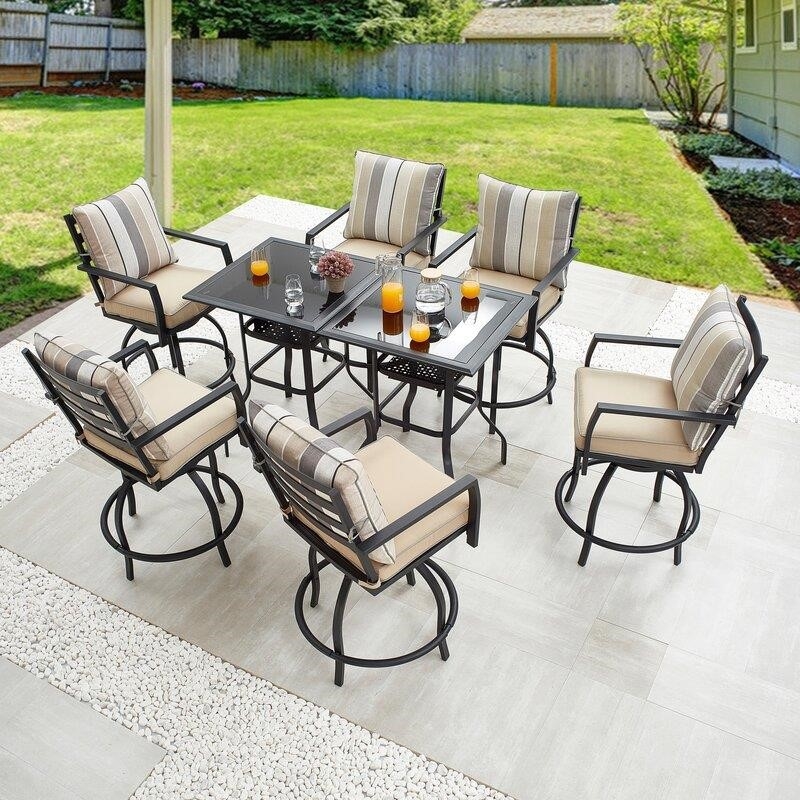 Emme Square 6 - Person 27.6'' Long with Cushions