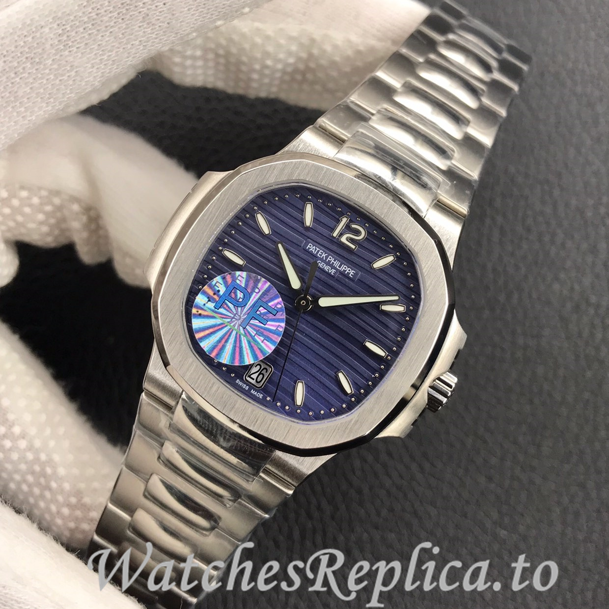 Patek Philippe Replica Nautilus 7118 Stainless steel strap 35.2MM - Replica Watches Shop