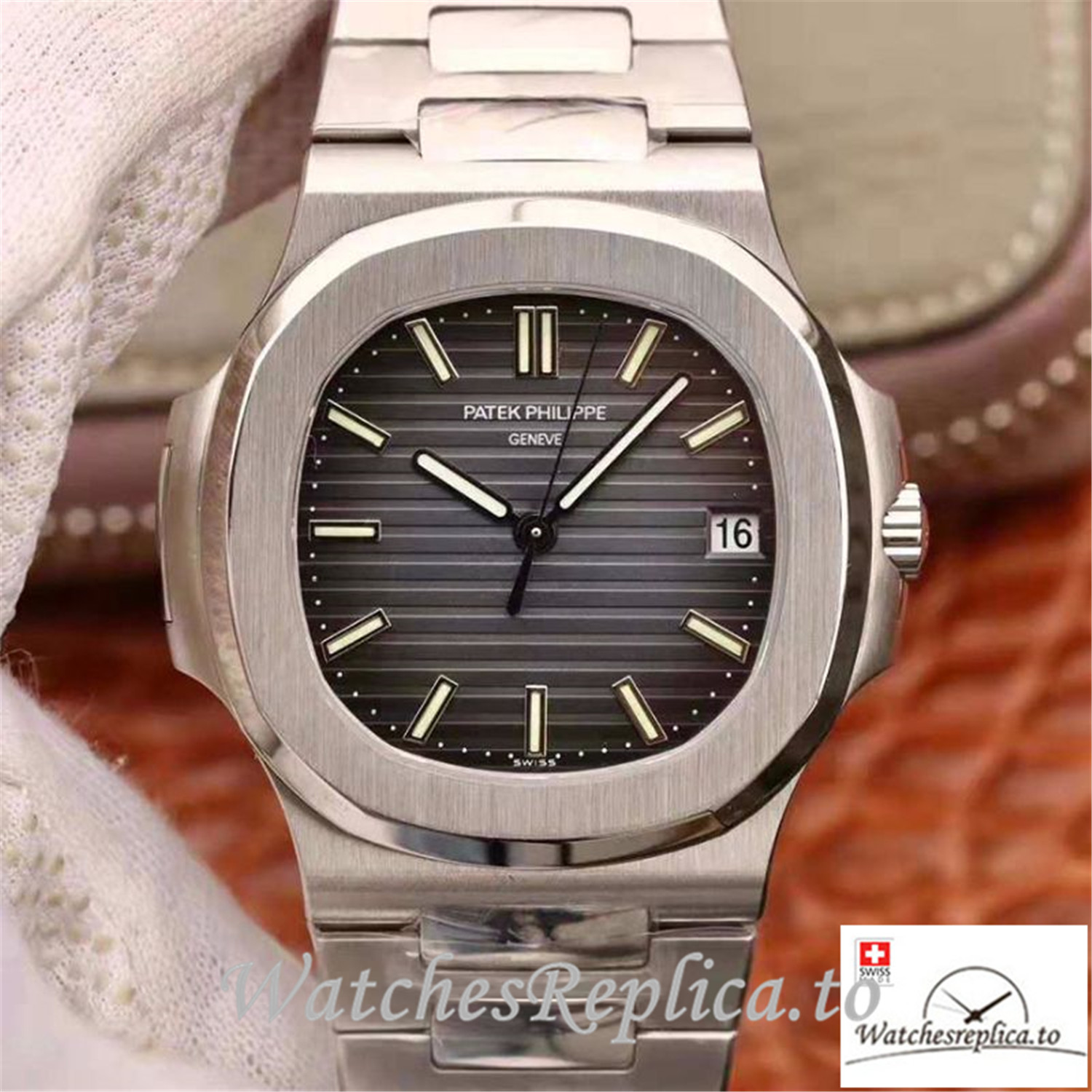 Swiss Patek Philippe Nautilus Replica 5711 005 Stick Markers 40MM - Replica Watches Shop