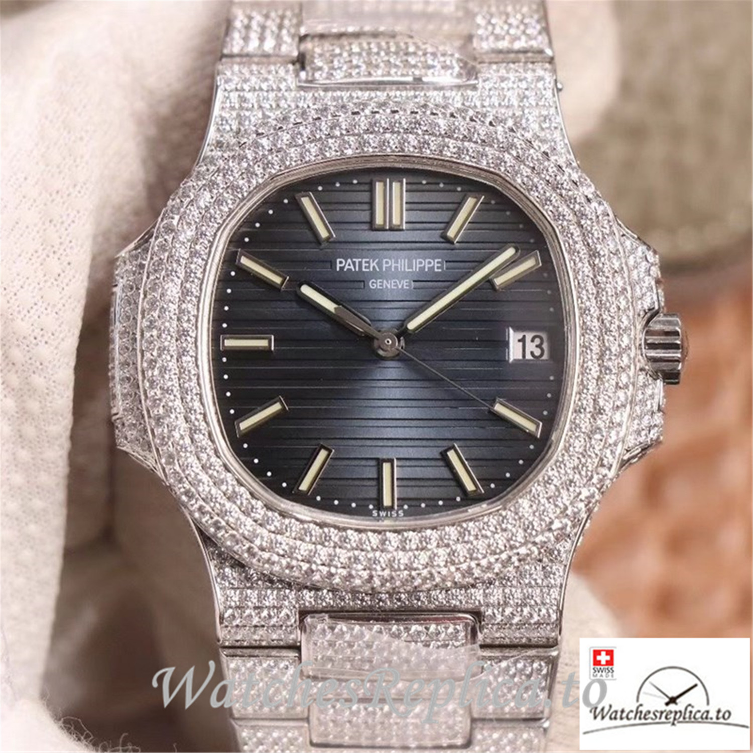 Swiss Patek Philippe Nautilus Replica 5719-10G Diamonds Bezel 40MM - Replica Watches Shop