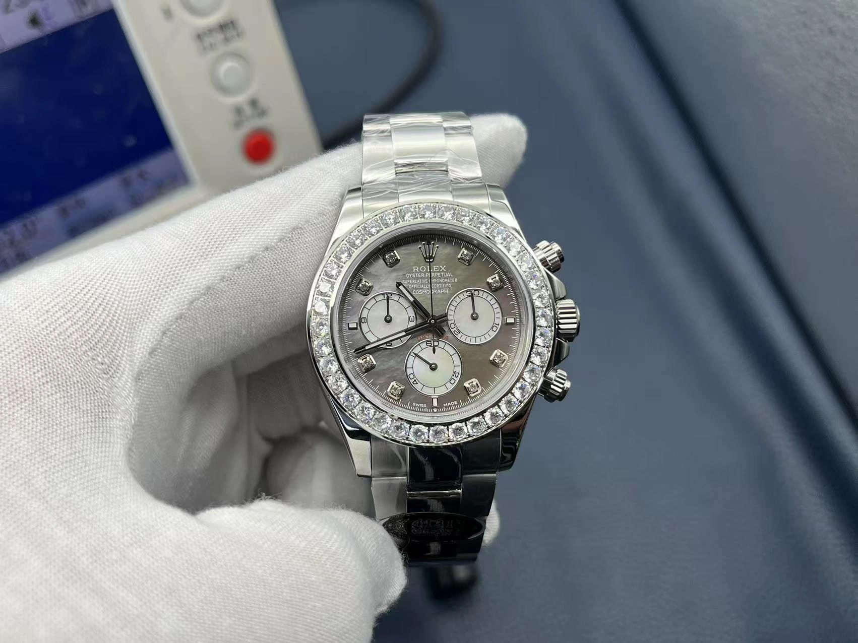 Rolex Cosmograph Daytona Replica white gold and diamonds 40 mm M126579RBR 0001