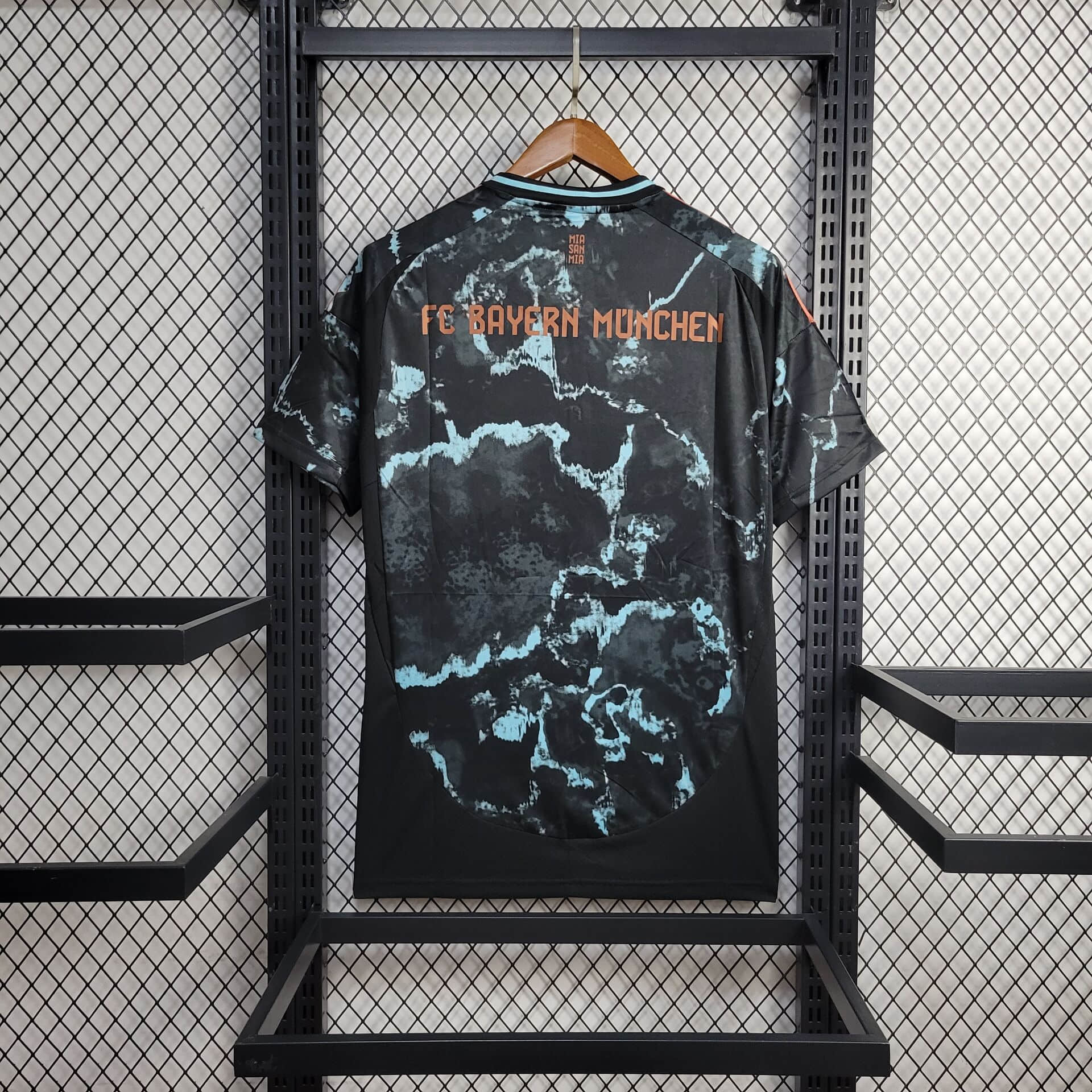 2024/2025 Bayern Munchen Away Football Shirt