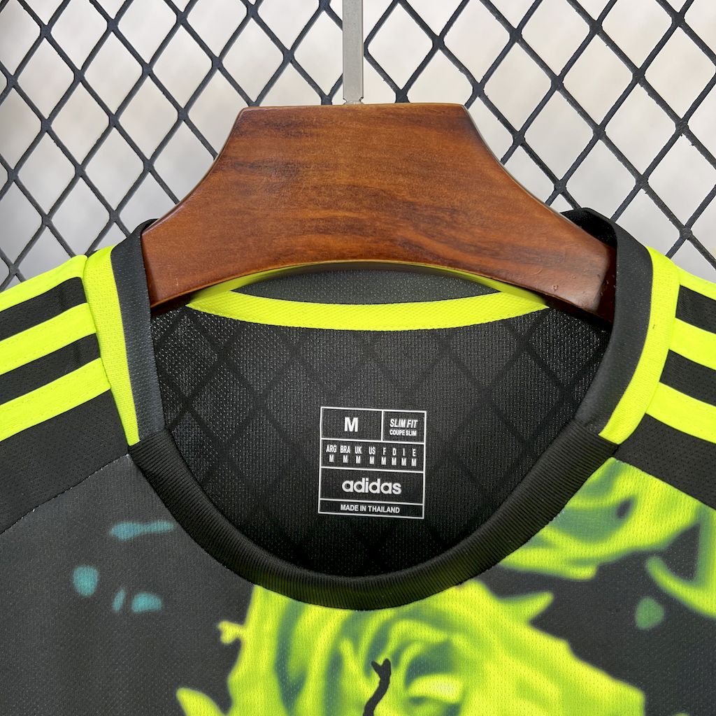 2025/2026 Real Madrid Special EditionFootball Shirt 1:1 Thai Quality