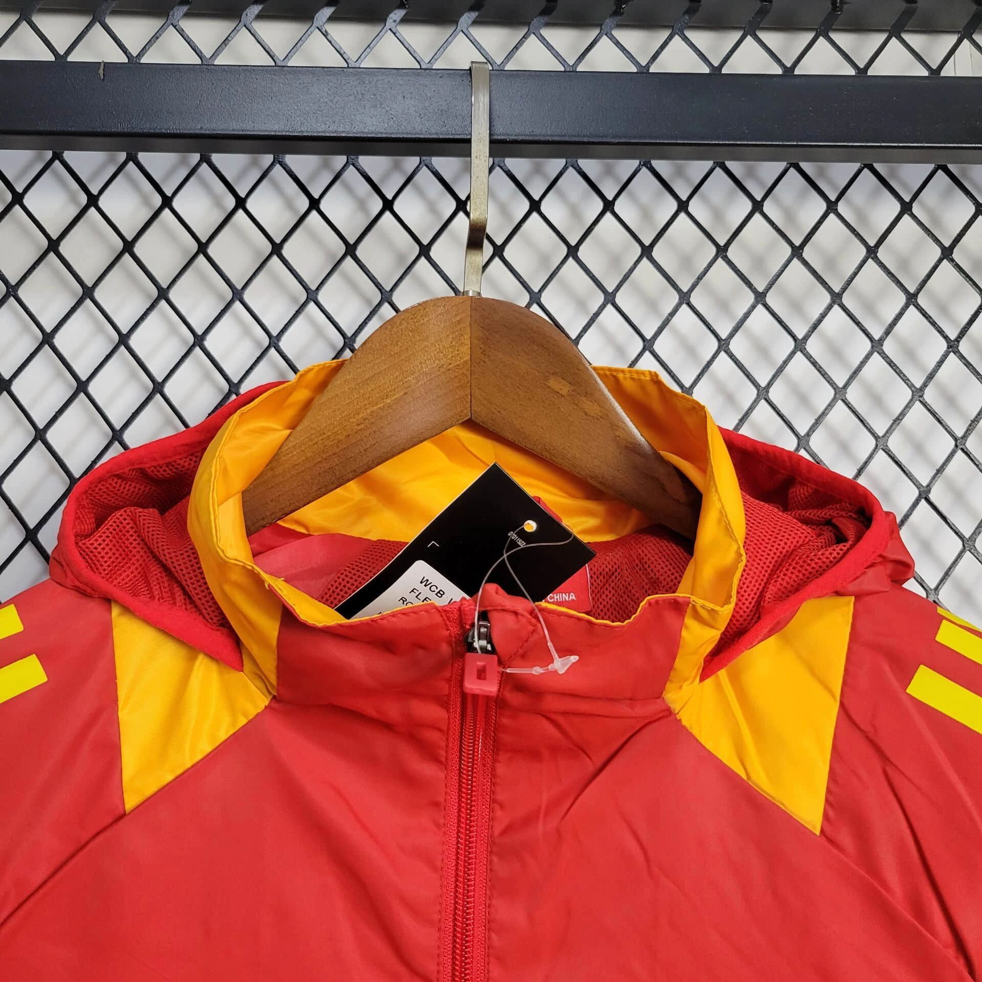 2025/2026 Spain Windbreaker Football Shirt