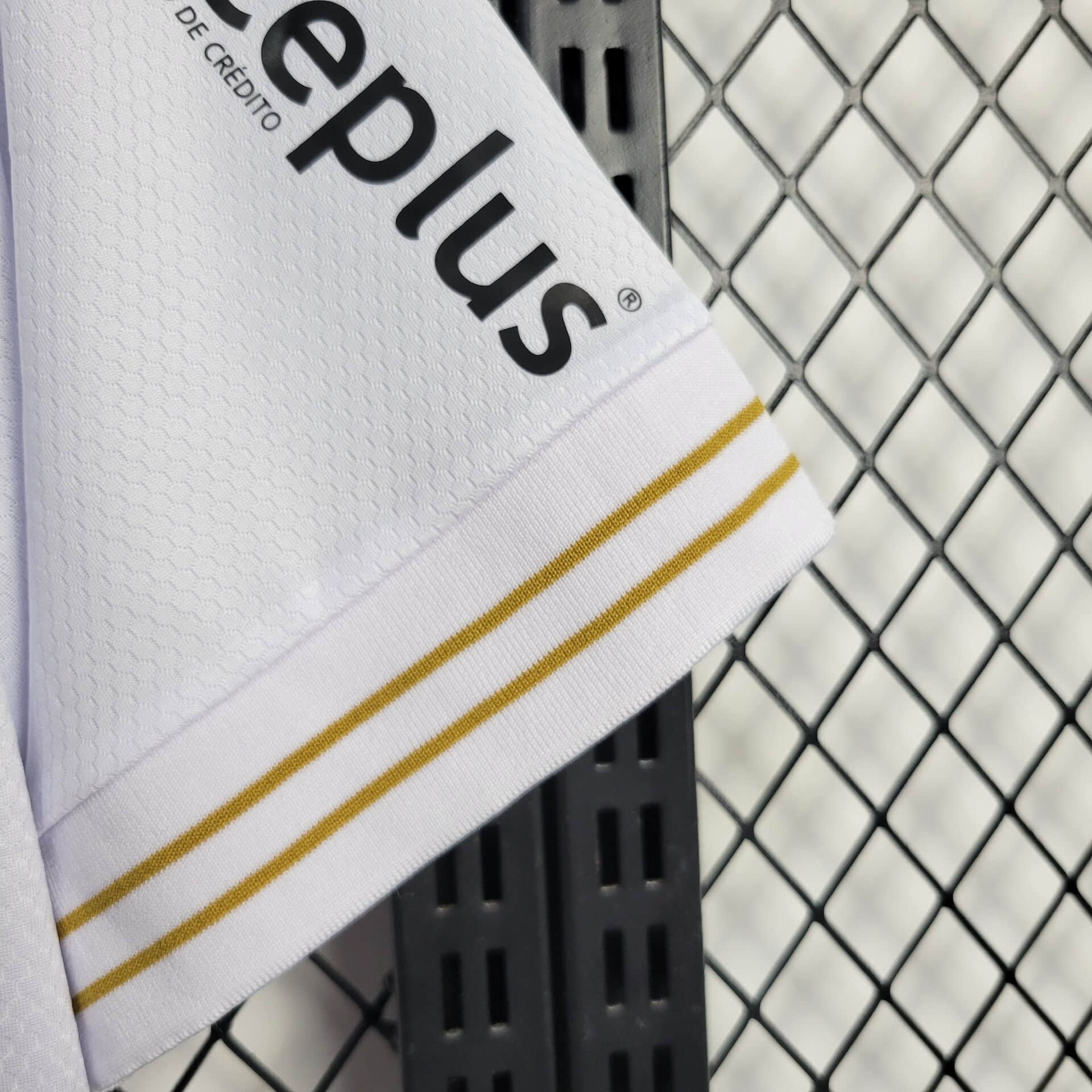 2024/2025 Vitoria Guimaraes Home Football Shirt