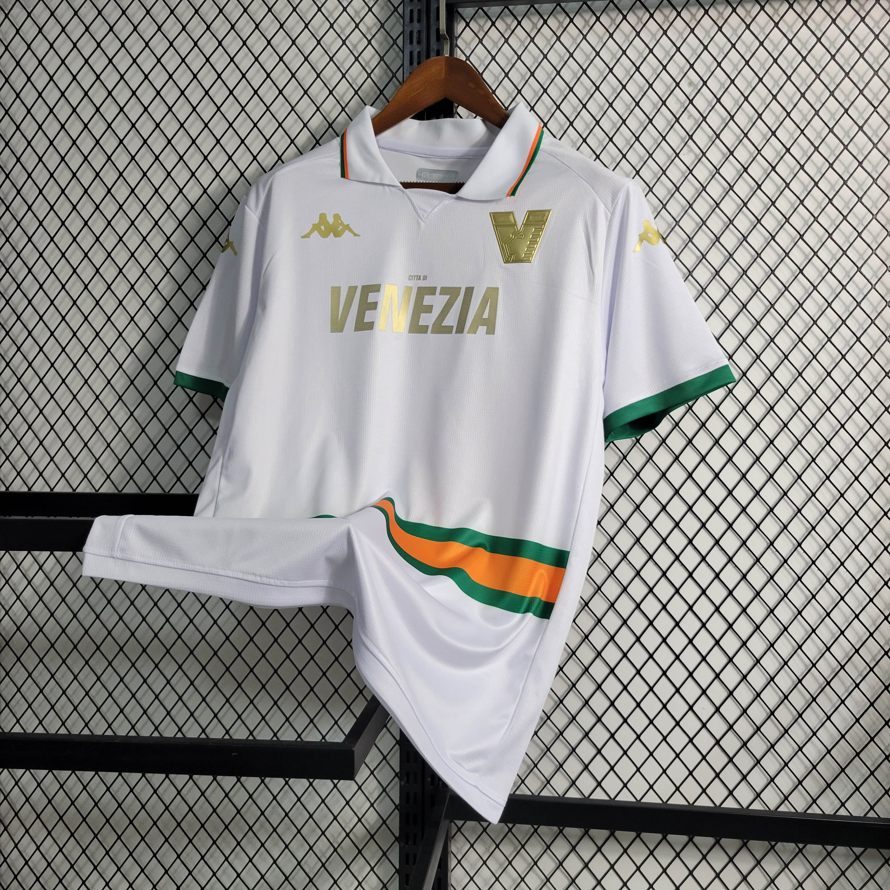 2023/2024 Venezia Away Football Shirt