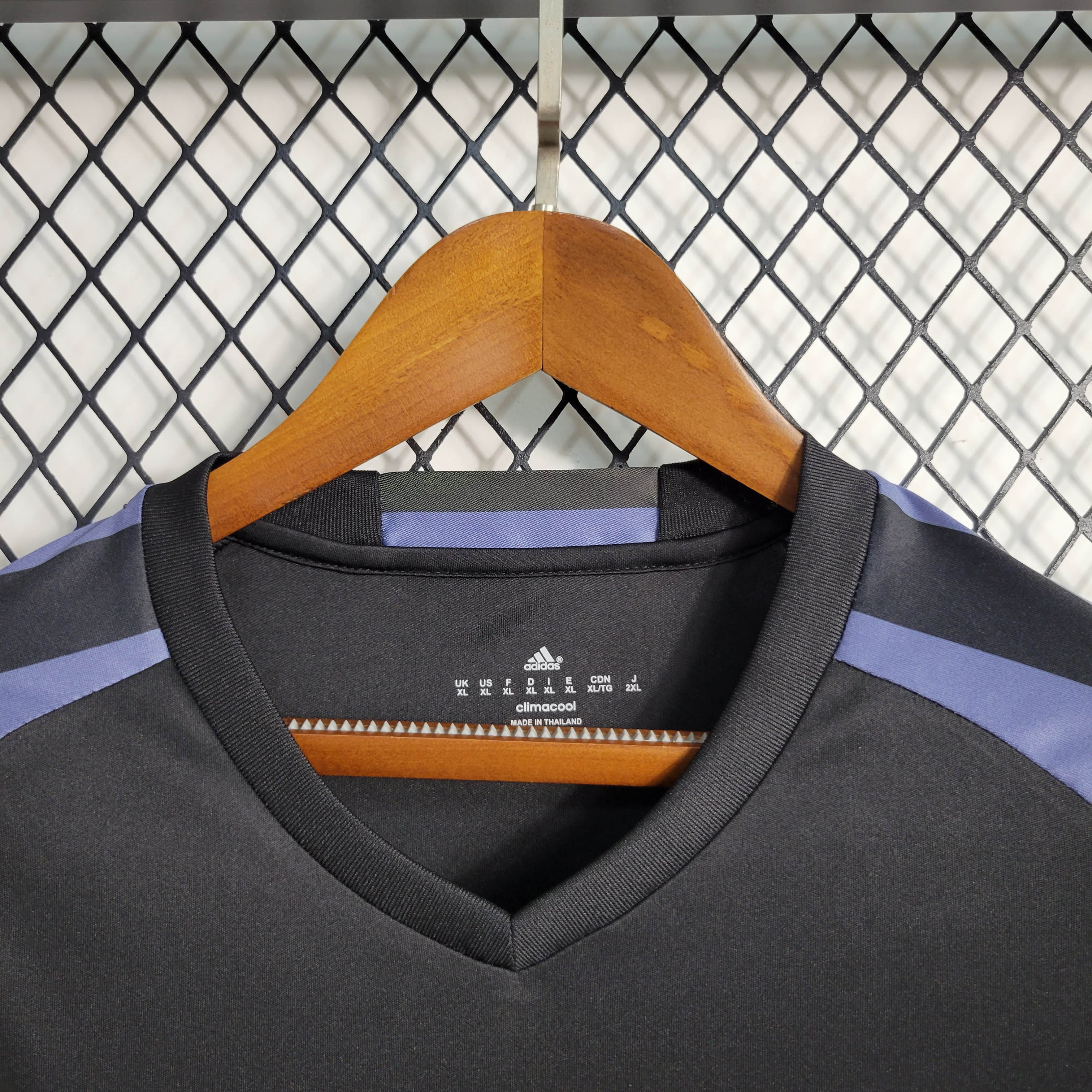 2016/2017 Retro Long Sleeve Real Madrid Third Away Football Shirt