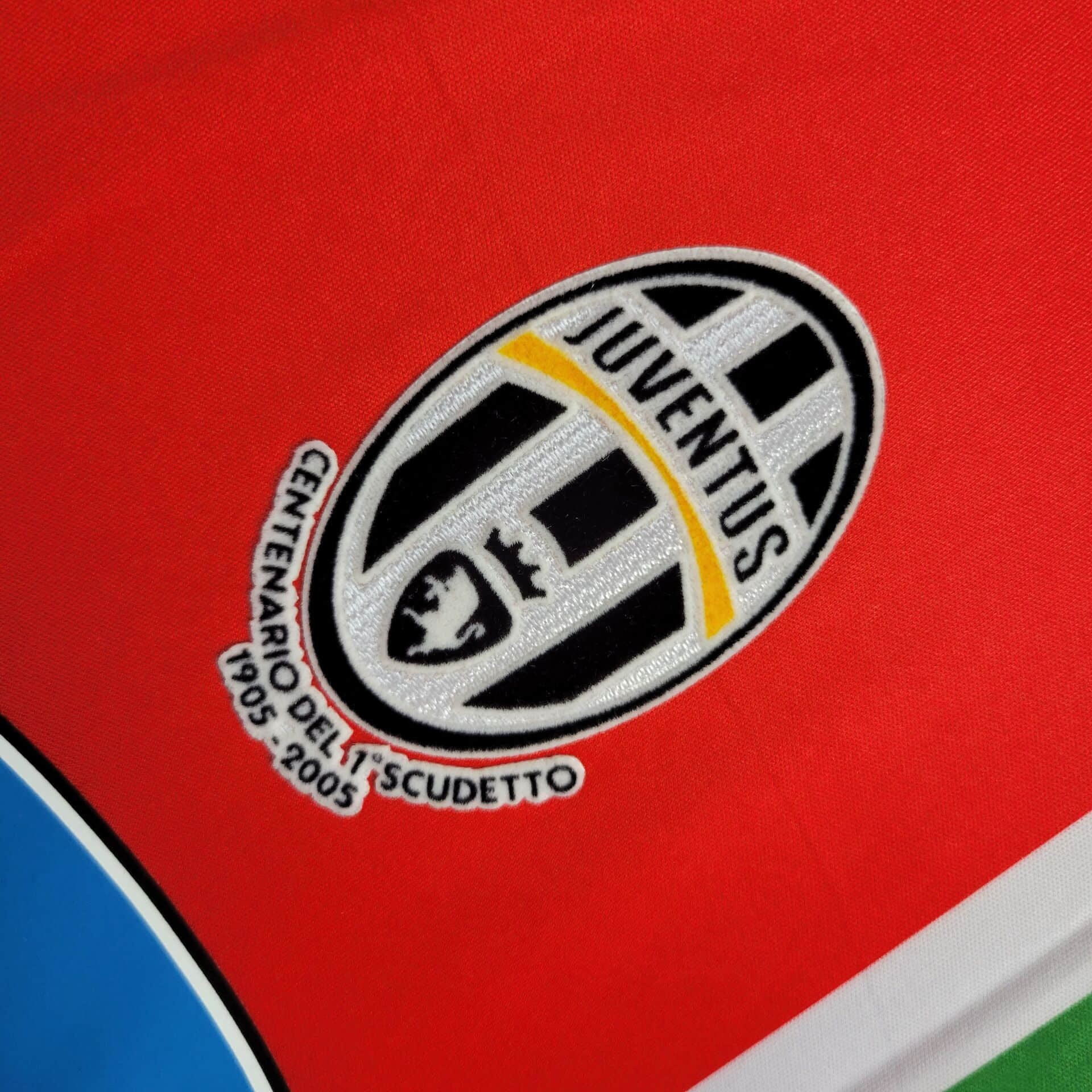 2005/2006 Retro Juventus Away Football Shirt