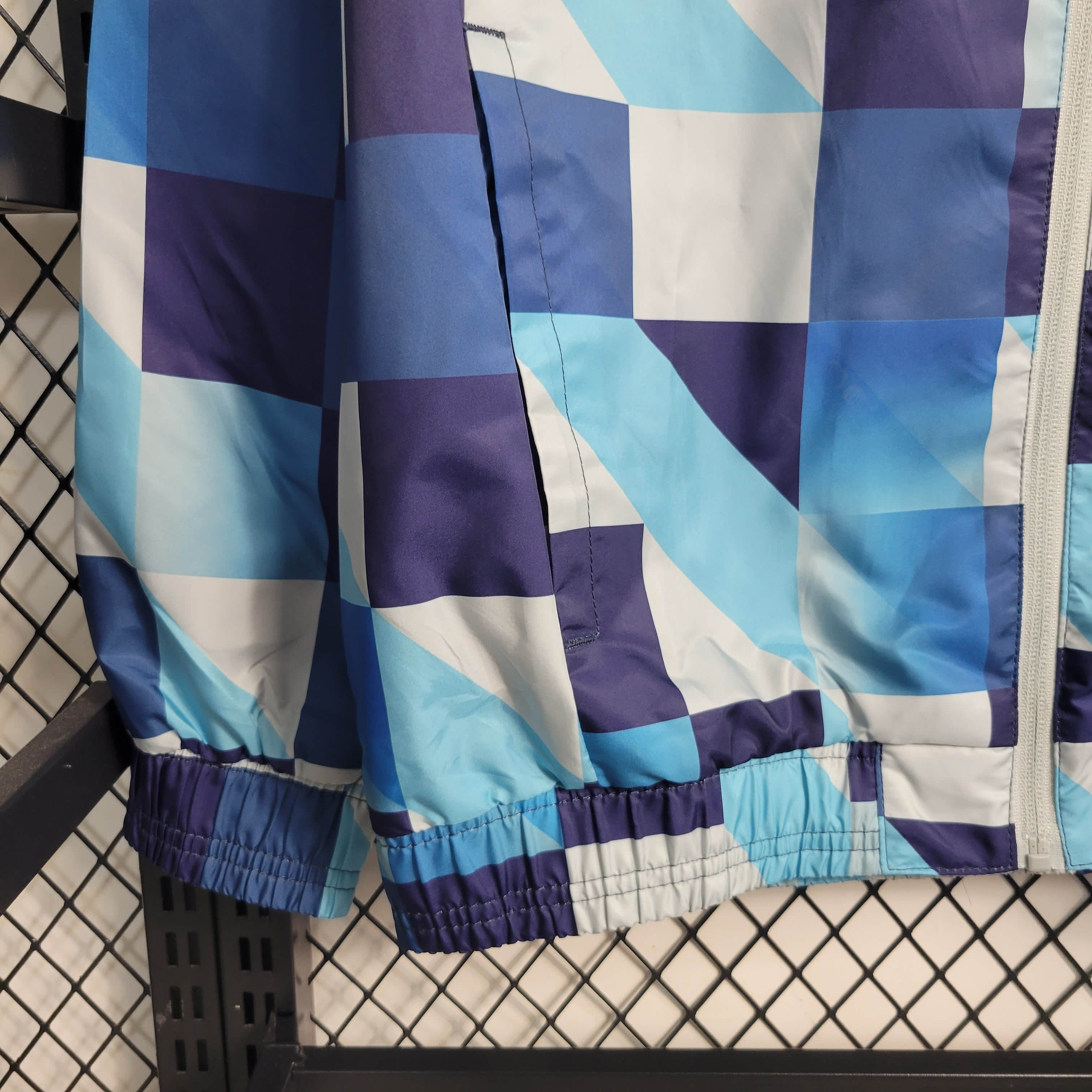 2023/2024 Manchester City Windbreaker Football Shirt