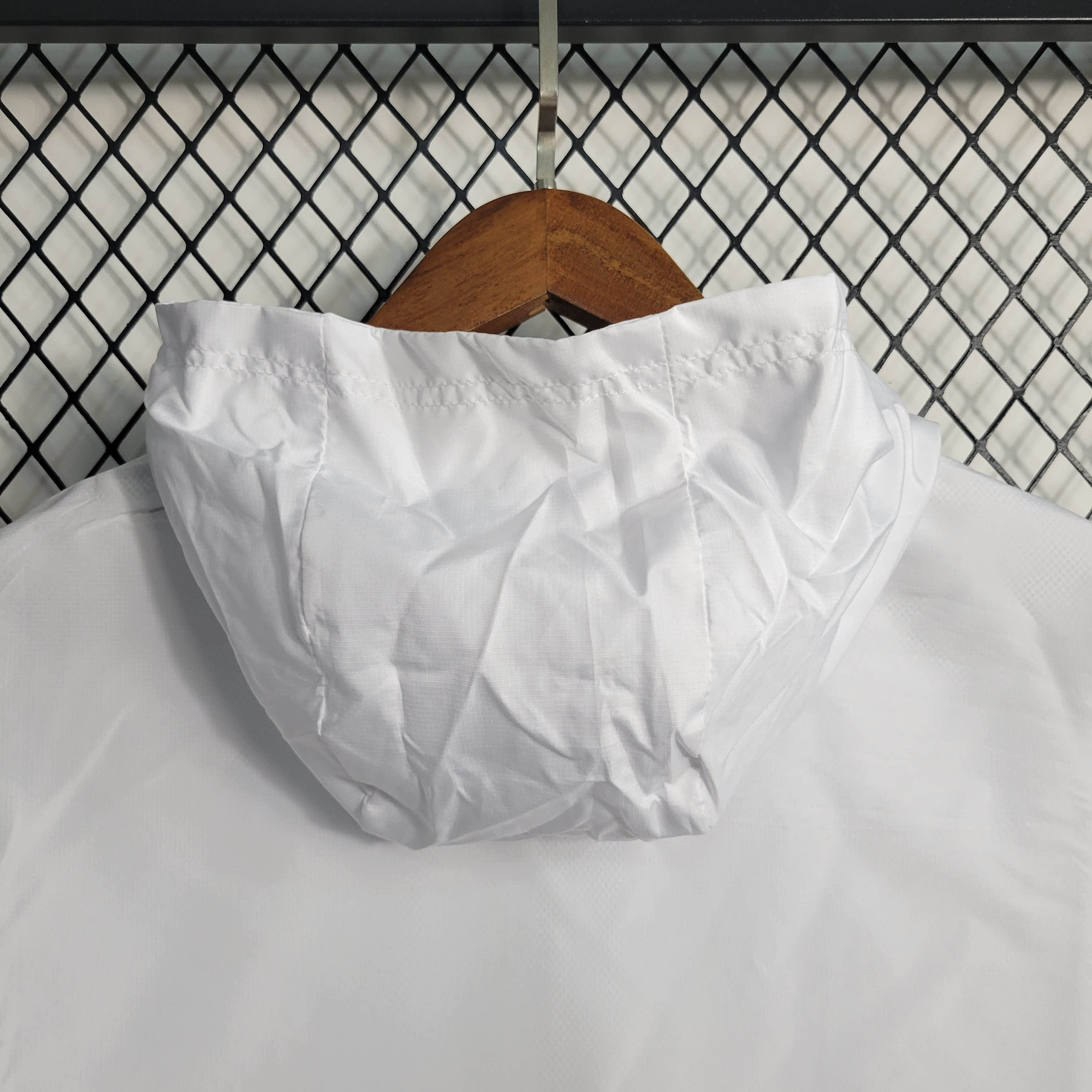 2023/2024 São Paulo Windbreaker(White-Black)Football Shirt