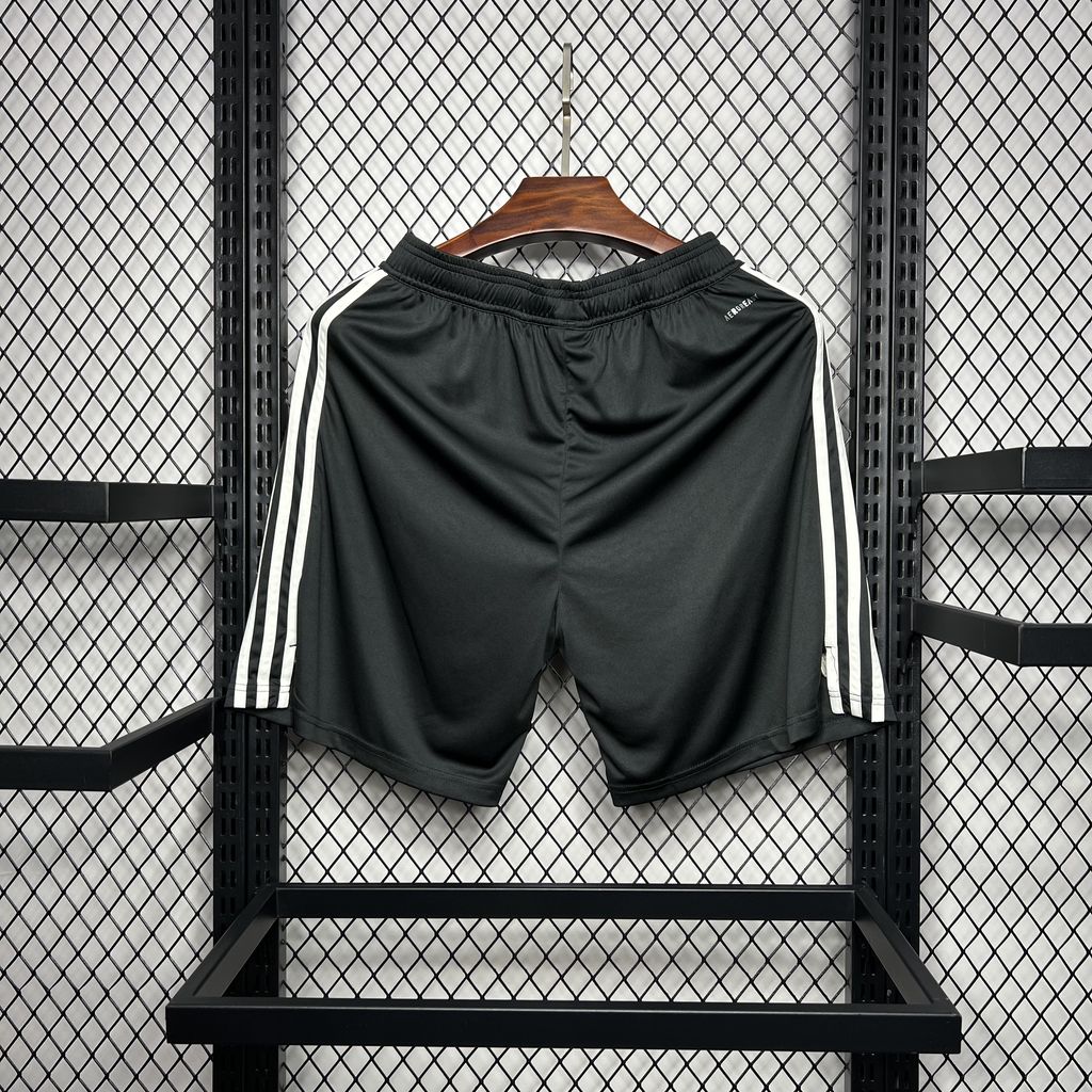 2024/2025 Manchester United Third Away White Shorts