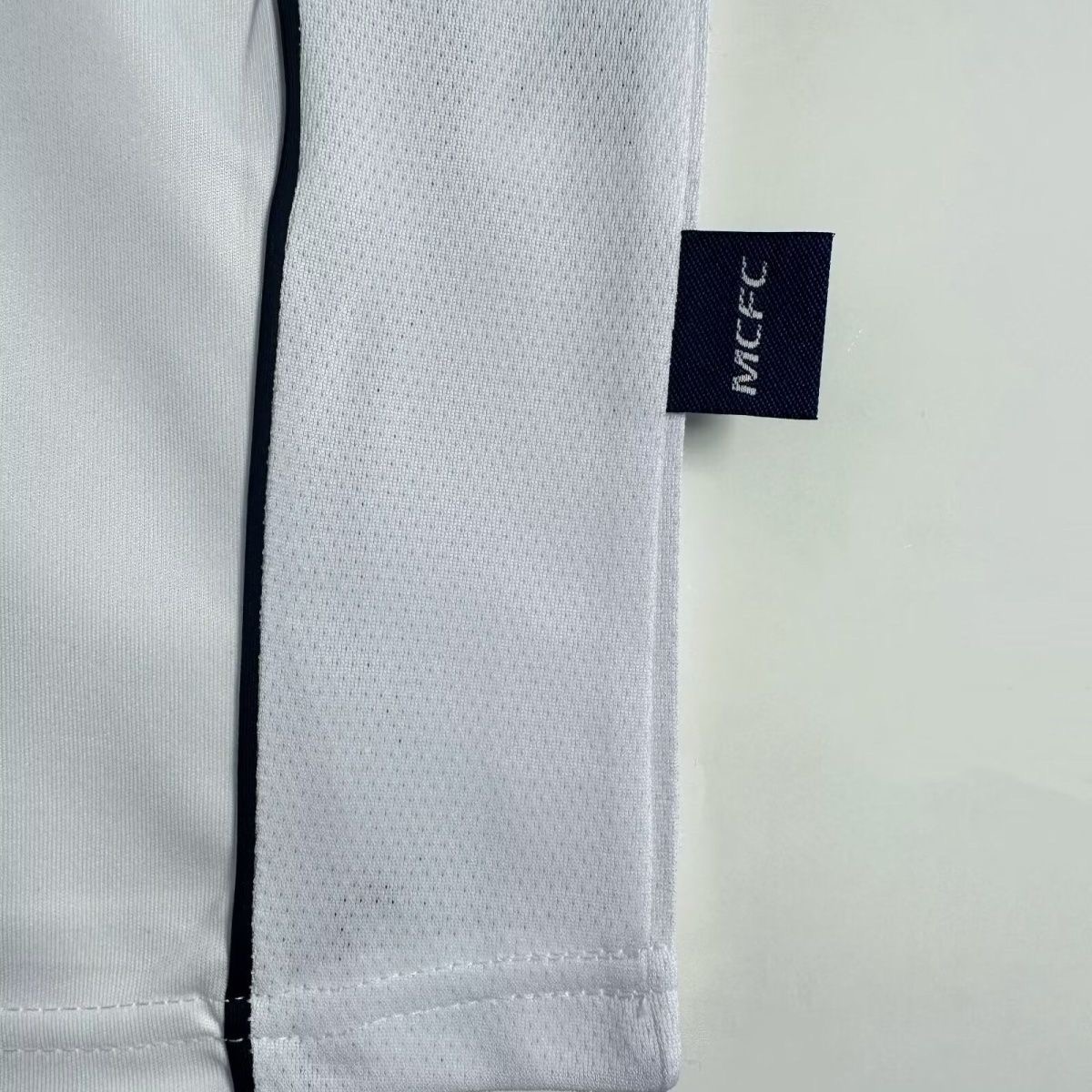 2002/2003 Retro Manchester City AwayFootball shirt 1:1 Thai Quality