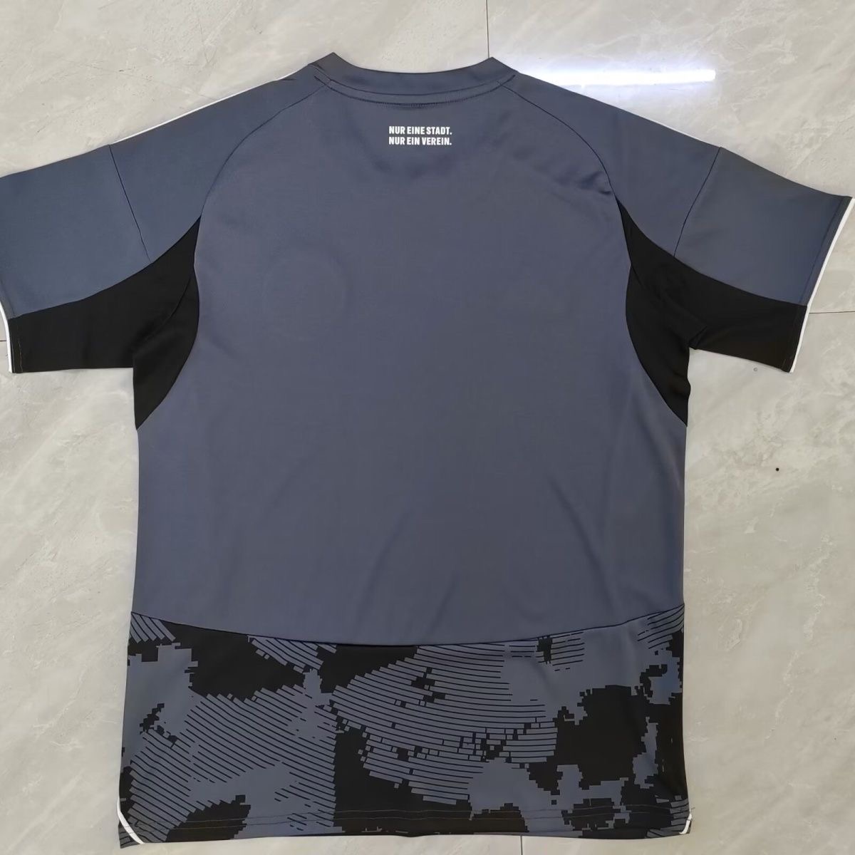 2025/2026 Eintracht Frankfurt Third Away Football Shirt 1:1 Thai Quality