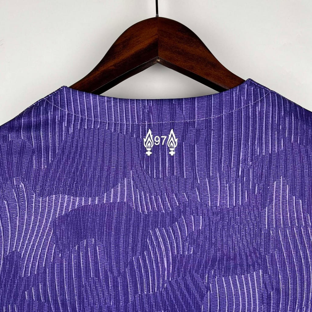 2023/2024 Liverpool Third Away Football Shirt