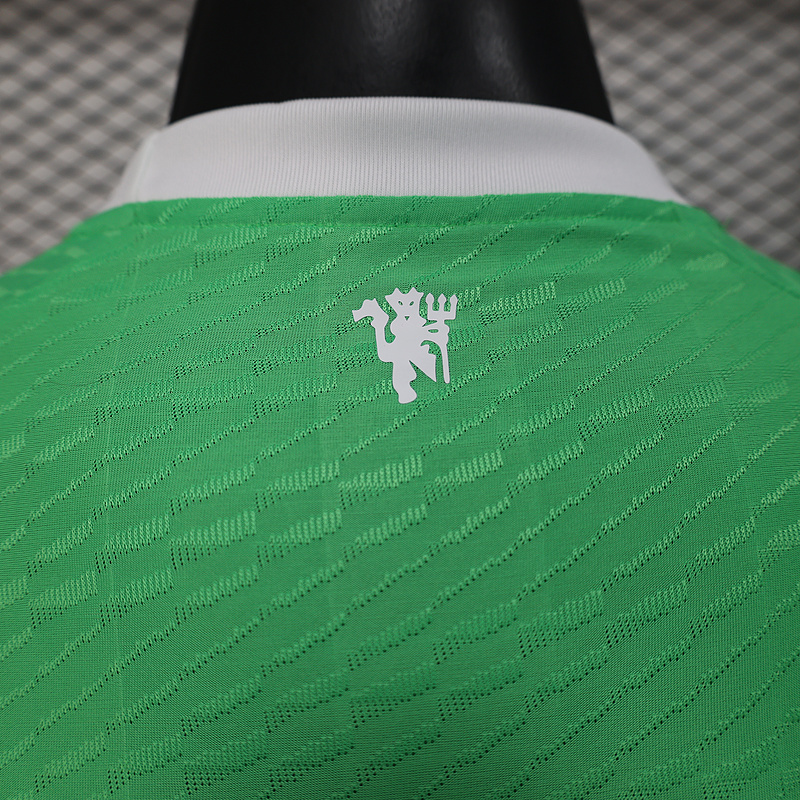 2025/2026 Player Version Manchester United goalkeeper  Football Shirt