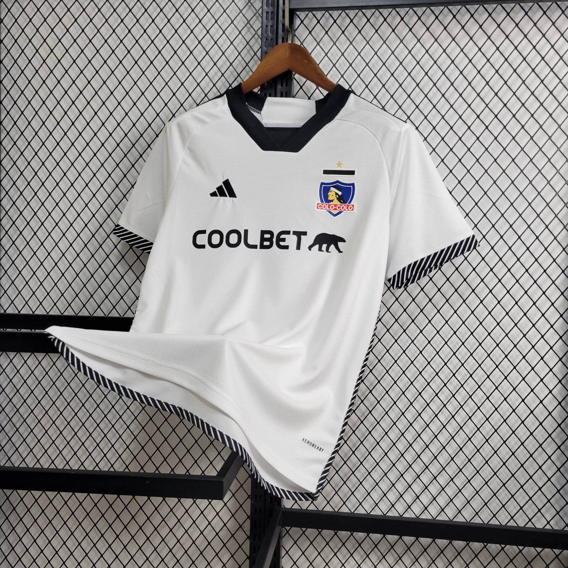 2024/2025 Colo Colo Home Football Shirt