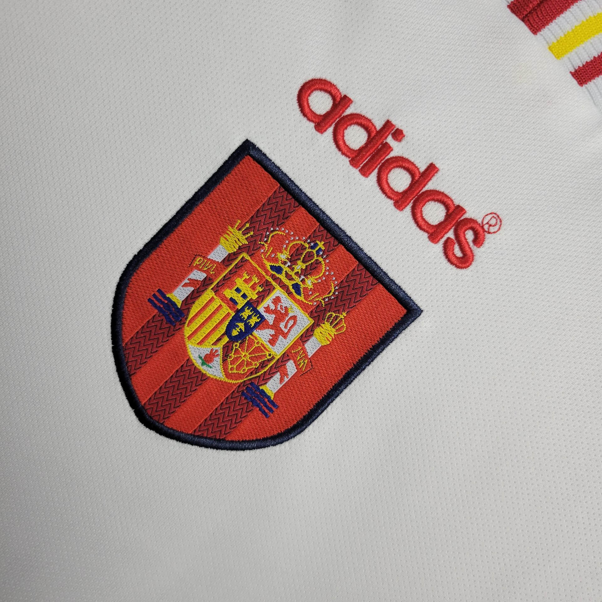 1996 Retro Spain Away Football Shirt