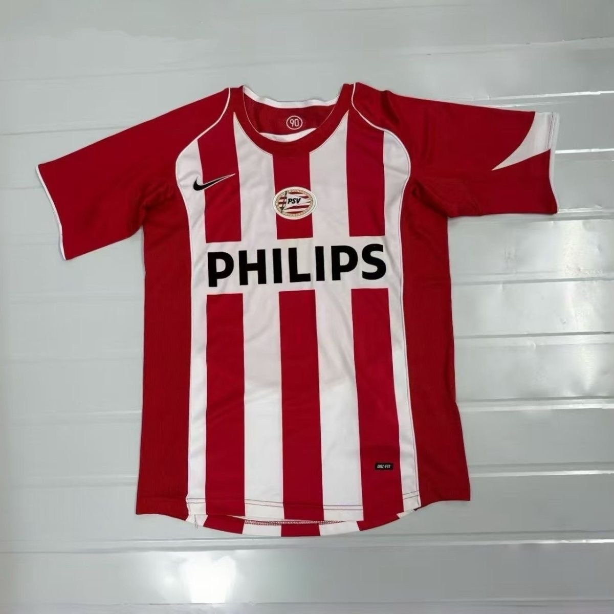 2004/2005 Retro Eindhoven Home Football Shirt 1:1 Thai Quality