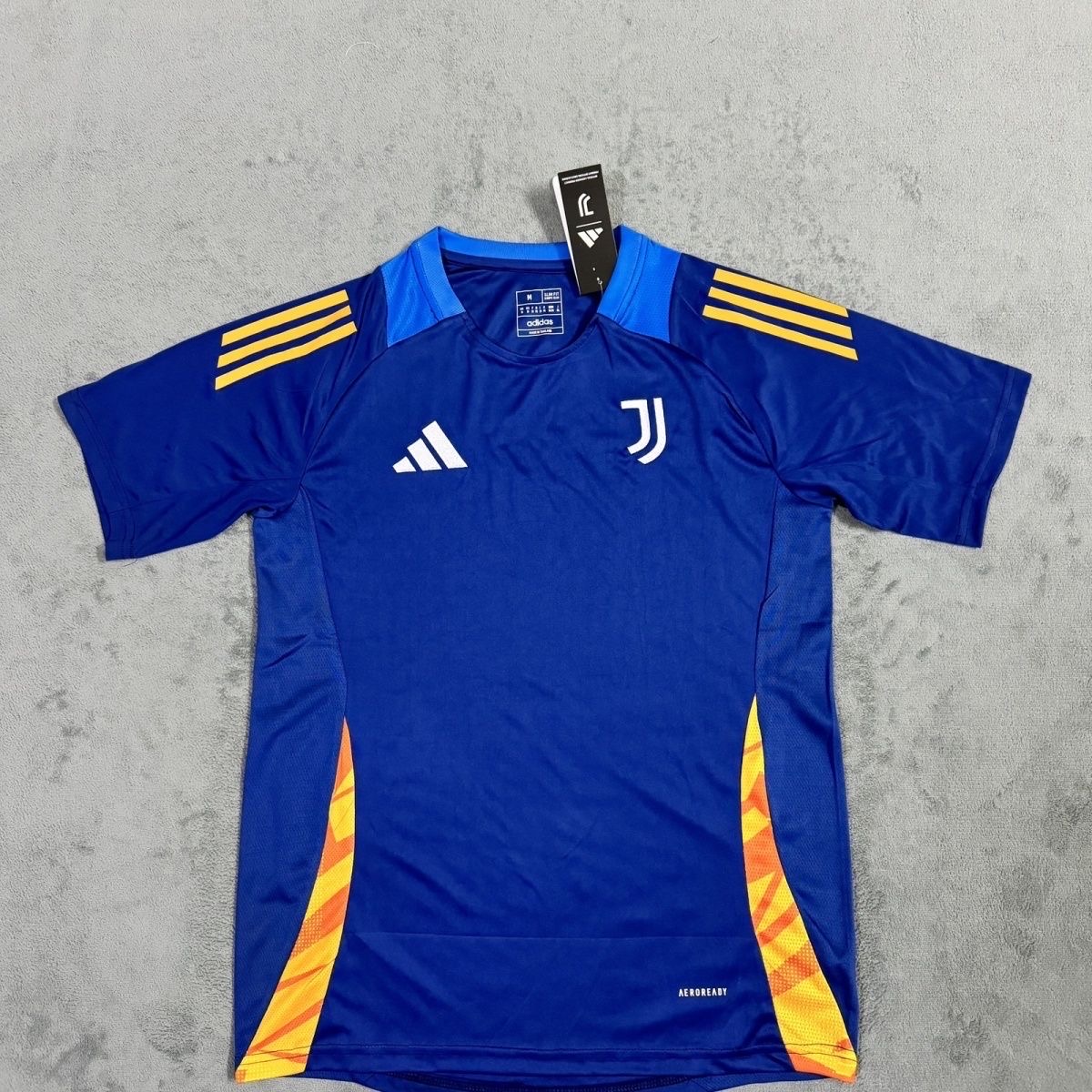 2025/2026 Juventus Training WearFootball Shirt 1:1 Thai Quality