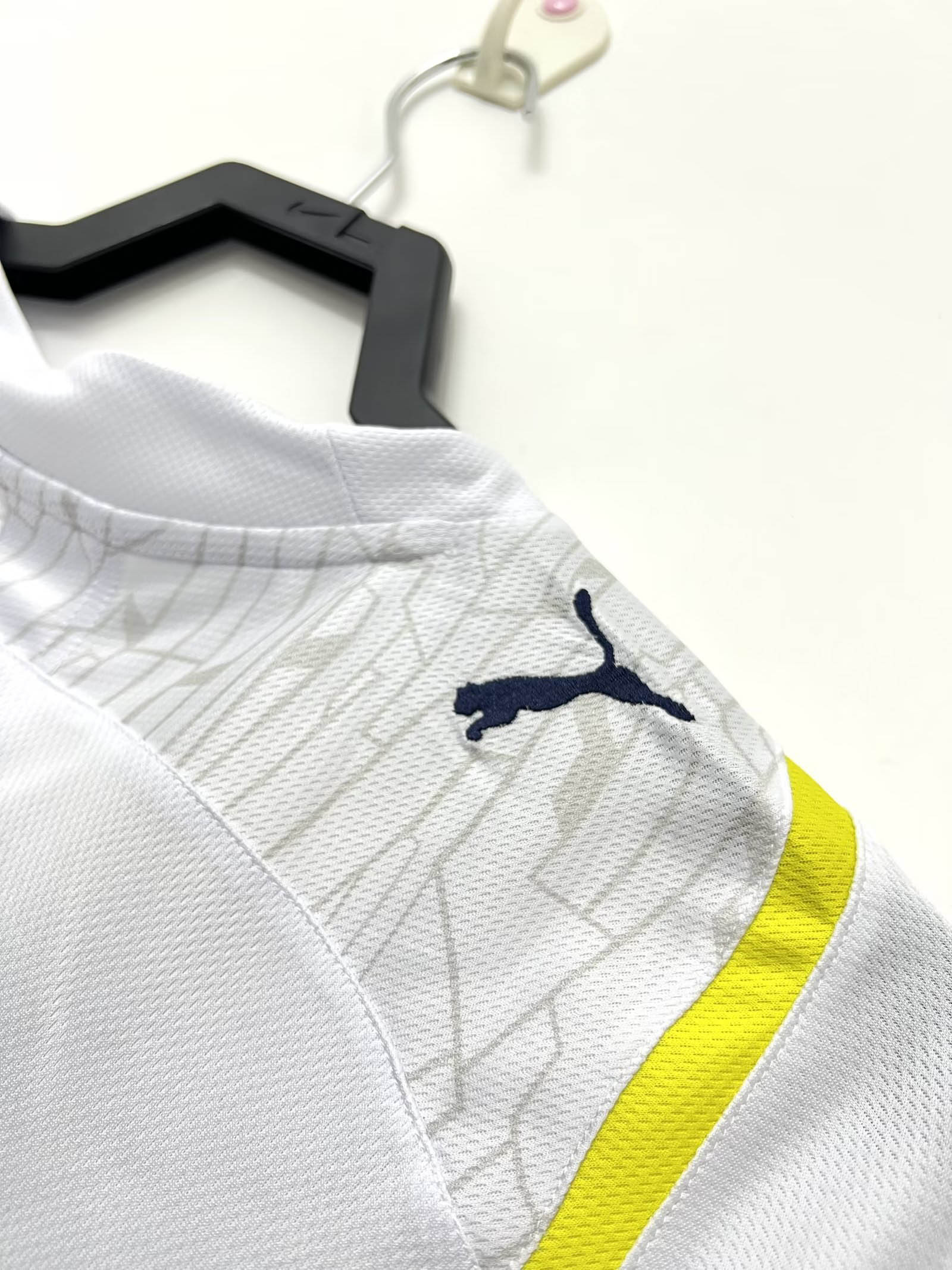 2009/2010 Retro Tottenham Hotspur Home Football Shirt