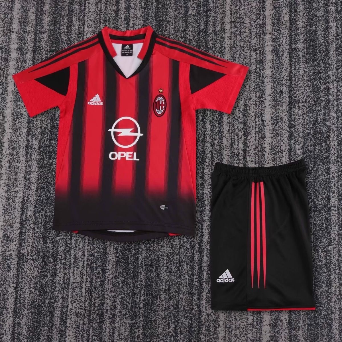 2004/2005 Retro Ac Milan HomeFootball Shirt Kids Size 1:1 Thai Quality
