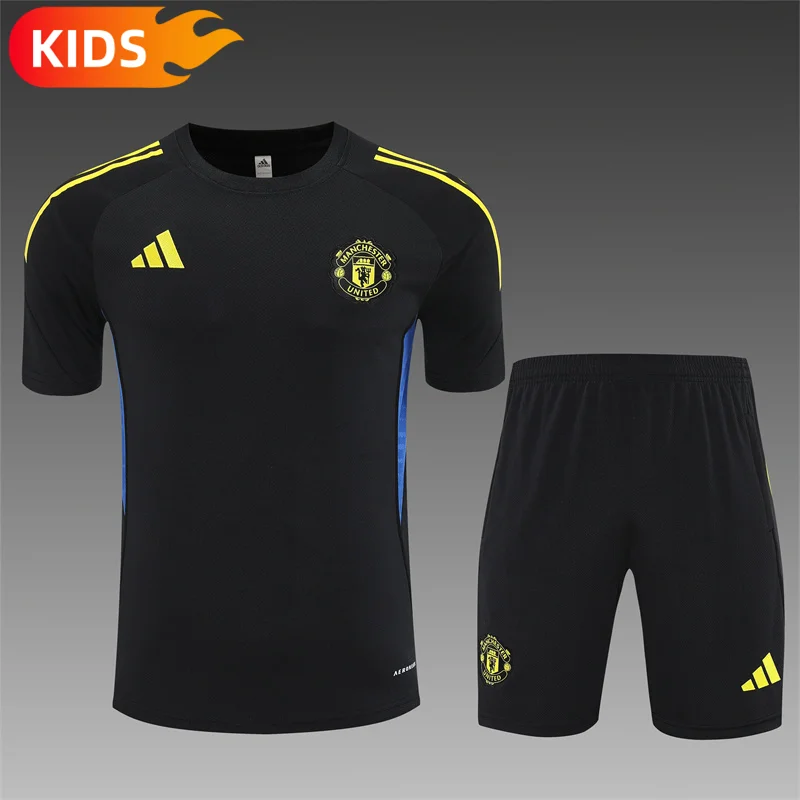 2025/2026 Manchester United Training Wear Set Shirt Kids Size 1:1 Thai Quality