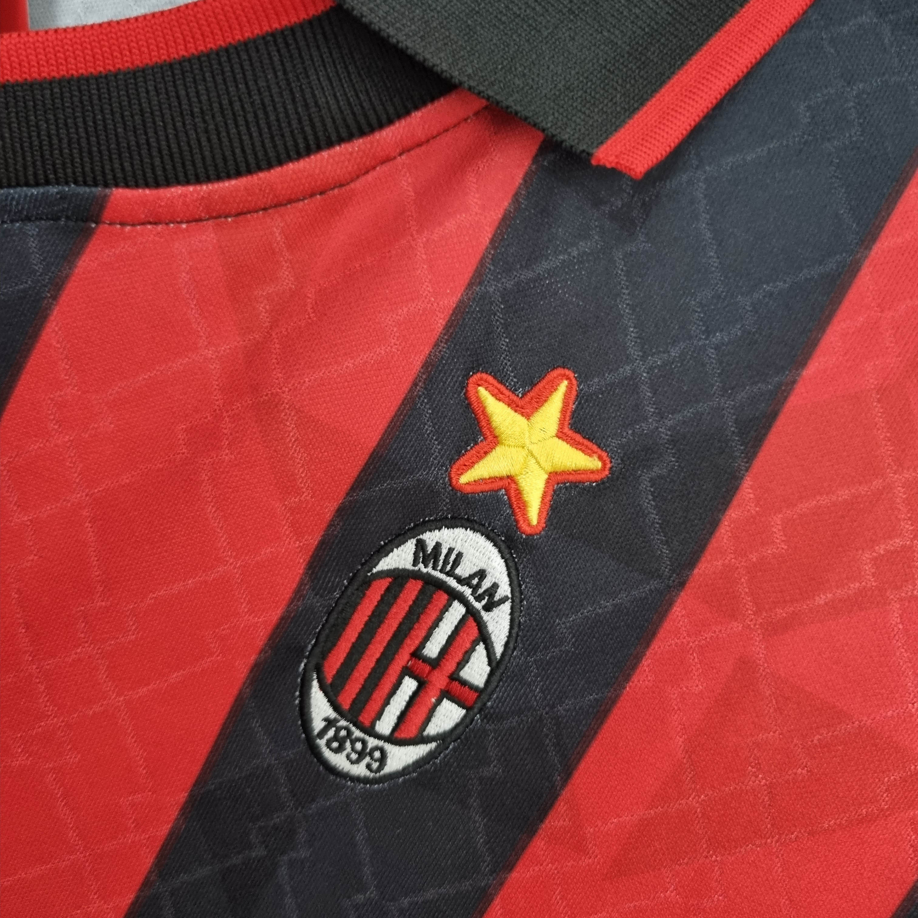 1995/1996 Retro AC Milan Home Football Shirt