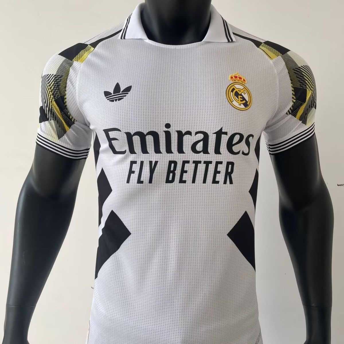 2025/2026 Player Version Real Madrid Special Edition Football Shirt