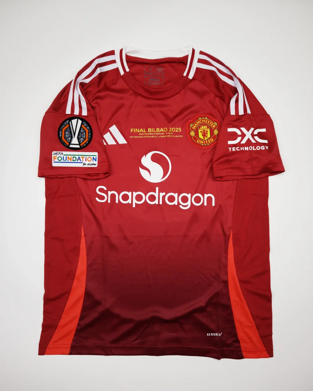 2024/2025 Manchester United Home Jersey w/ Europa League Patches
