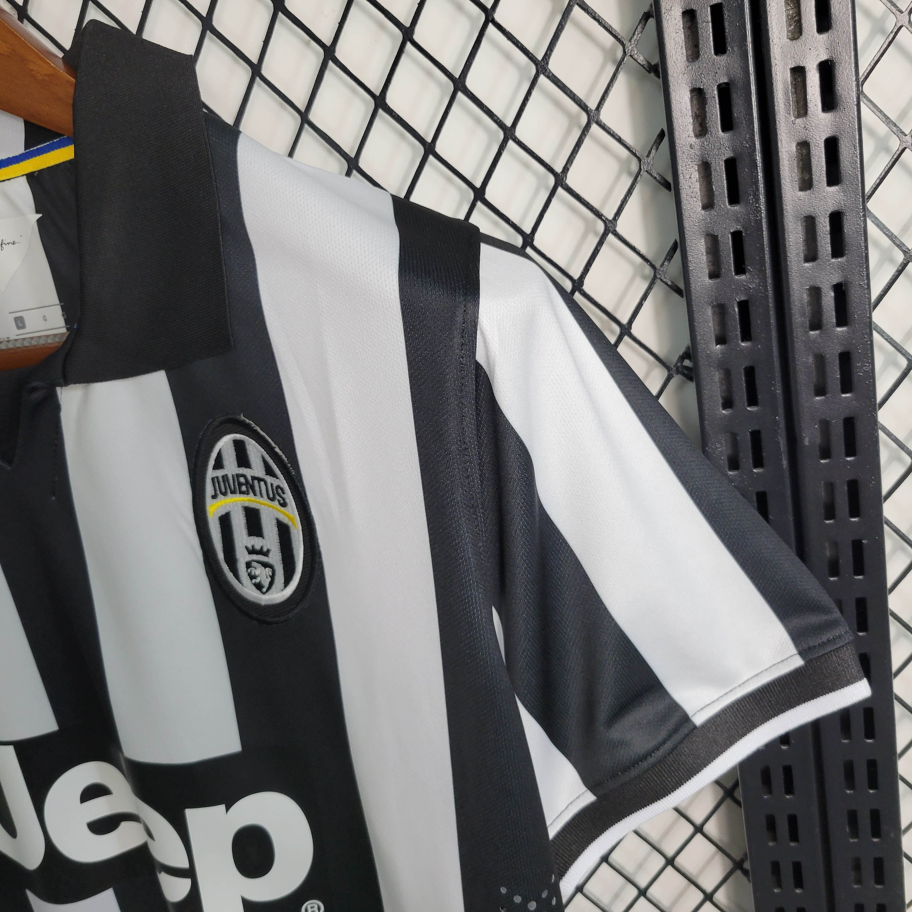 2014/2015 Retro Juventus Home Football Shirt