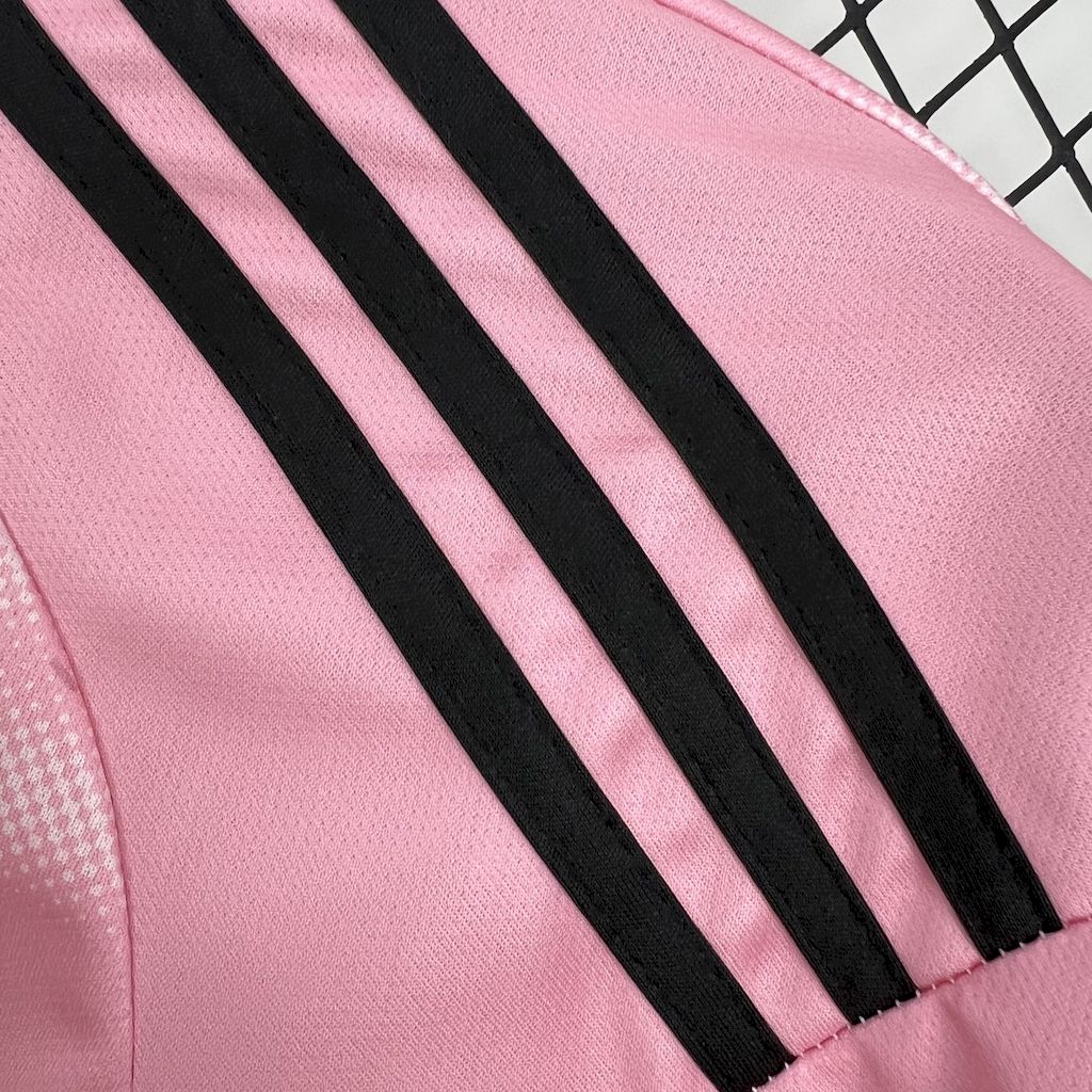 2024/2025 Real Madrid Special Edition Pink Football Shirt