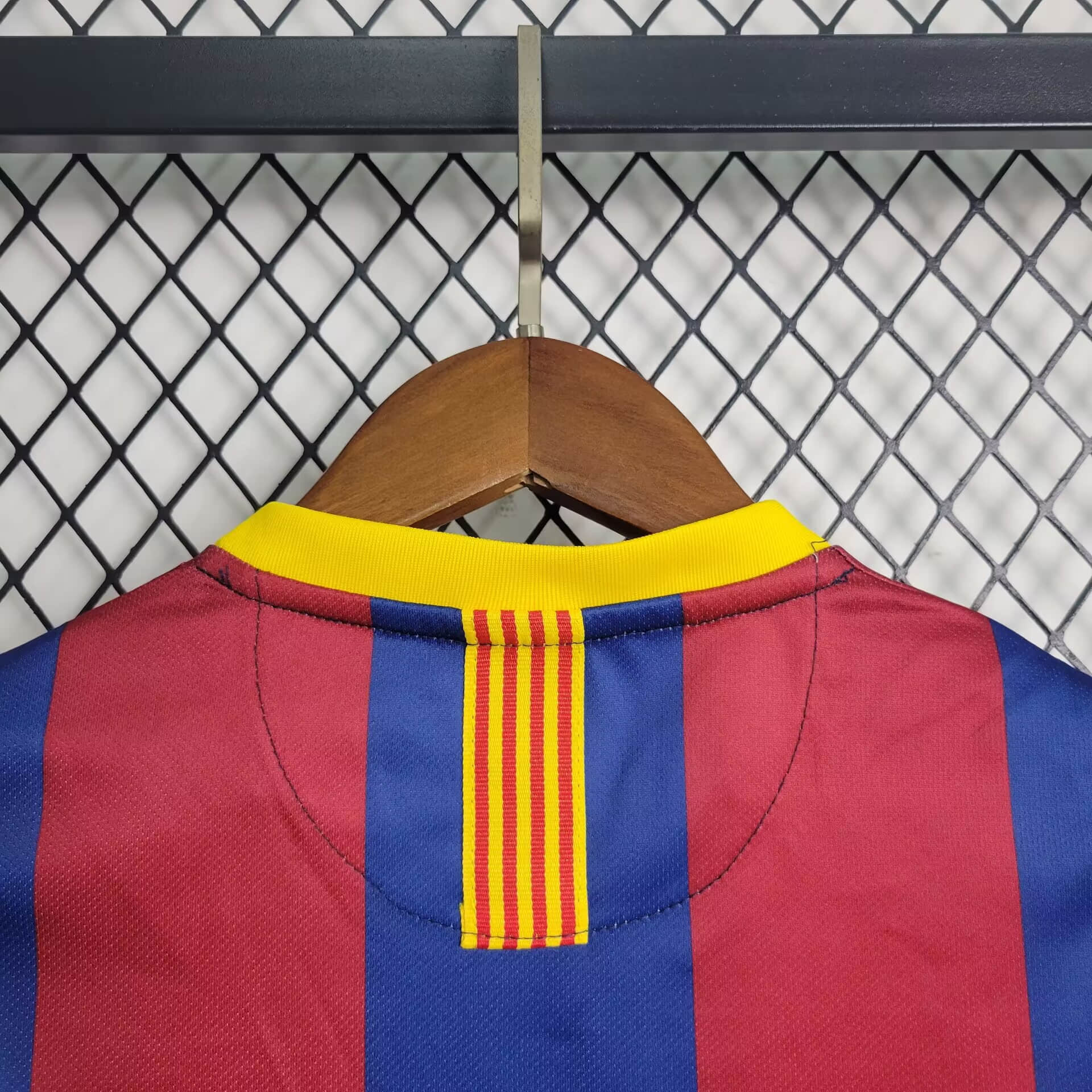 2010/2011 Retro Barcelona Home Football Shirt Kids Size