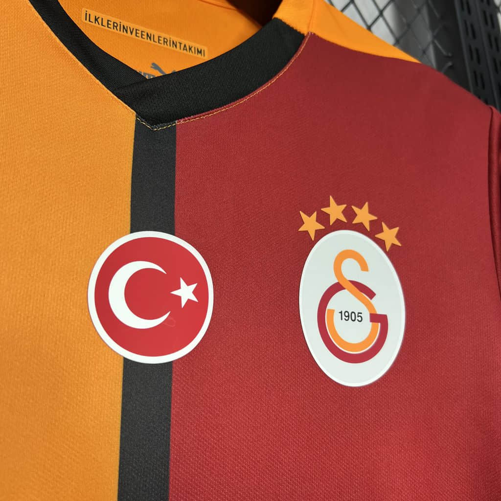 2024/2025 Galatasaray Home Football Shirt