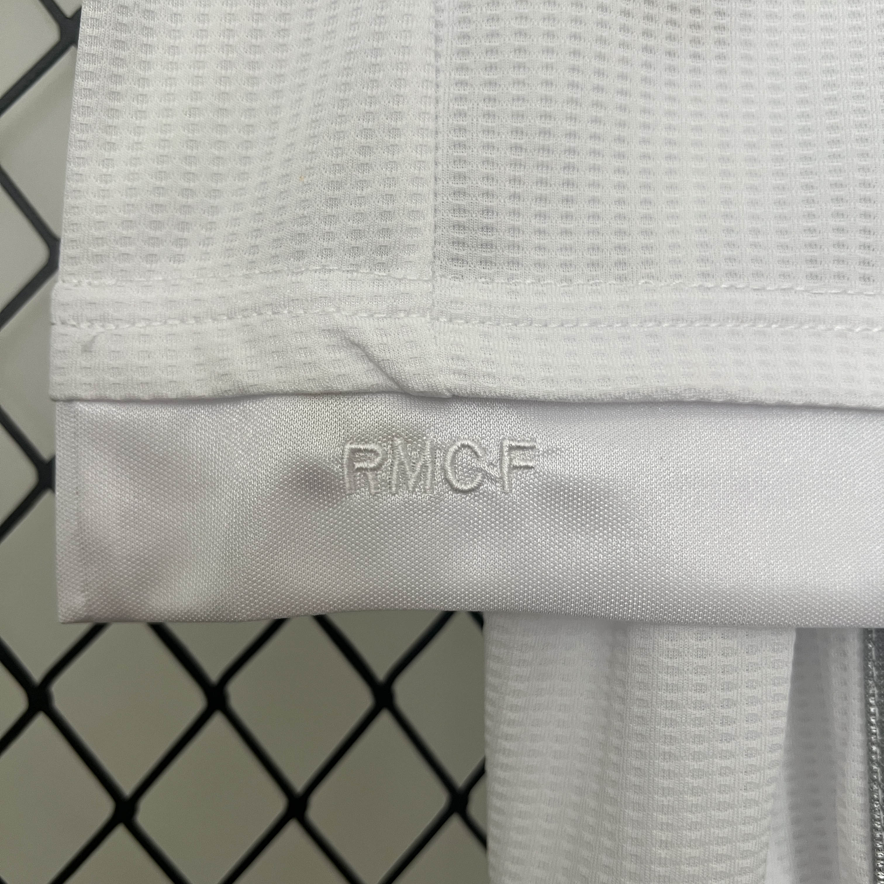 2015/2016 Retro Real Madrid Home Football Shirt Kids Size