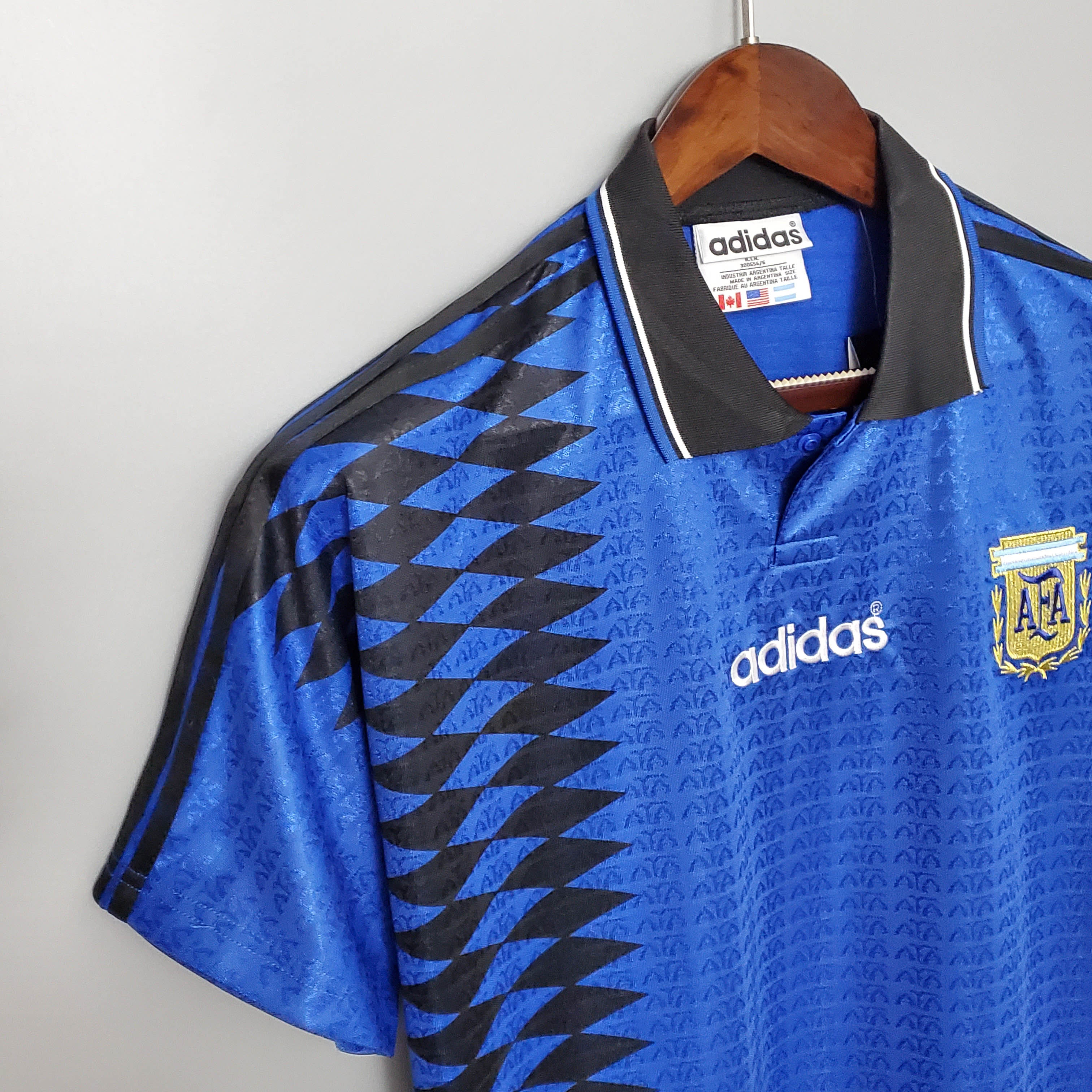 1994 Retro Argentina Away Football Shirt