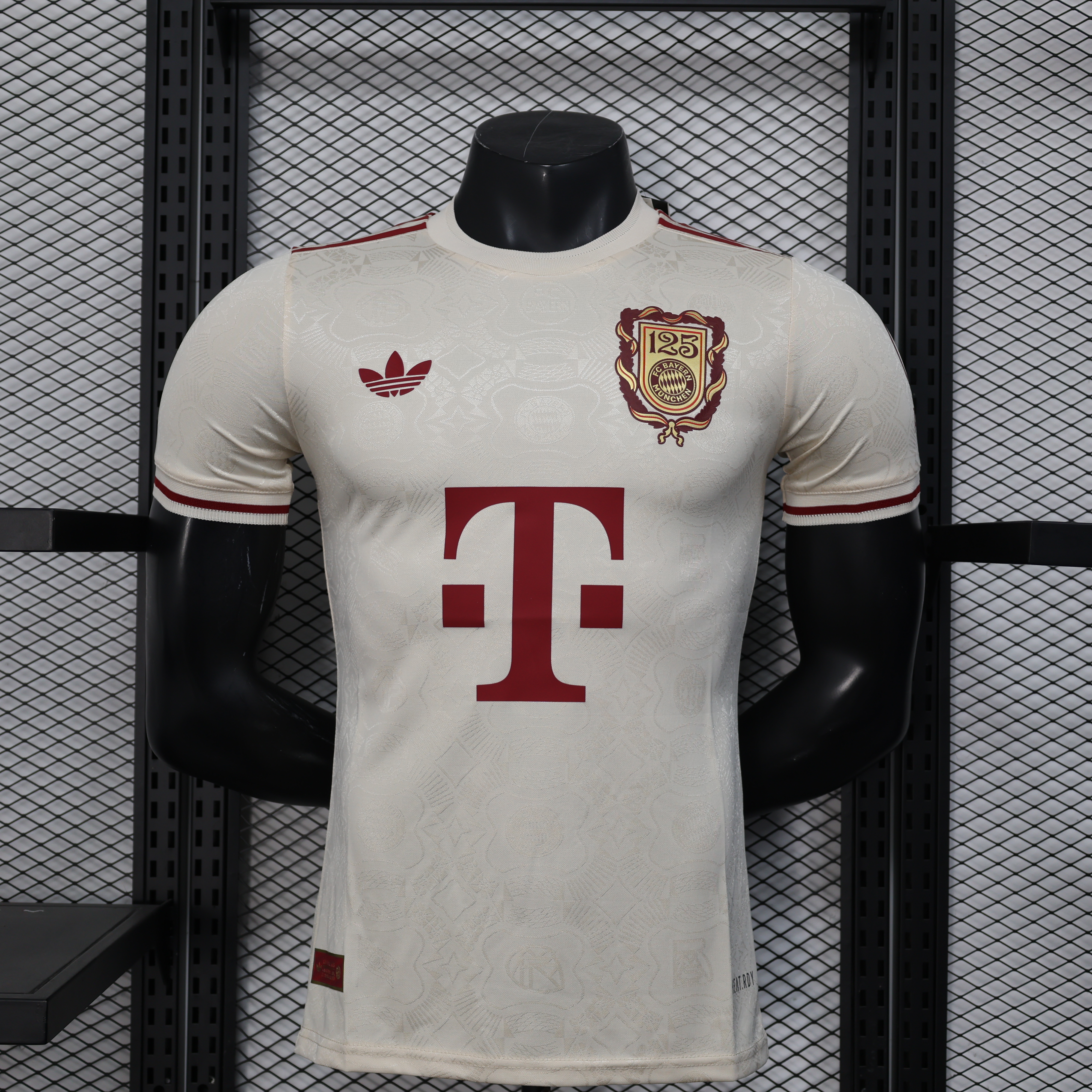 2025/2026 Player Version Bayern Munchen  Special Edition Football Shirt