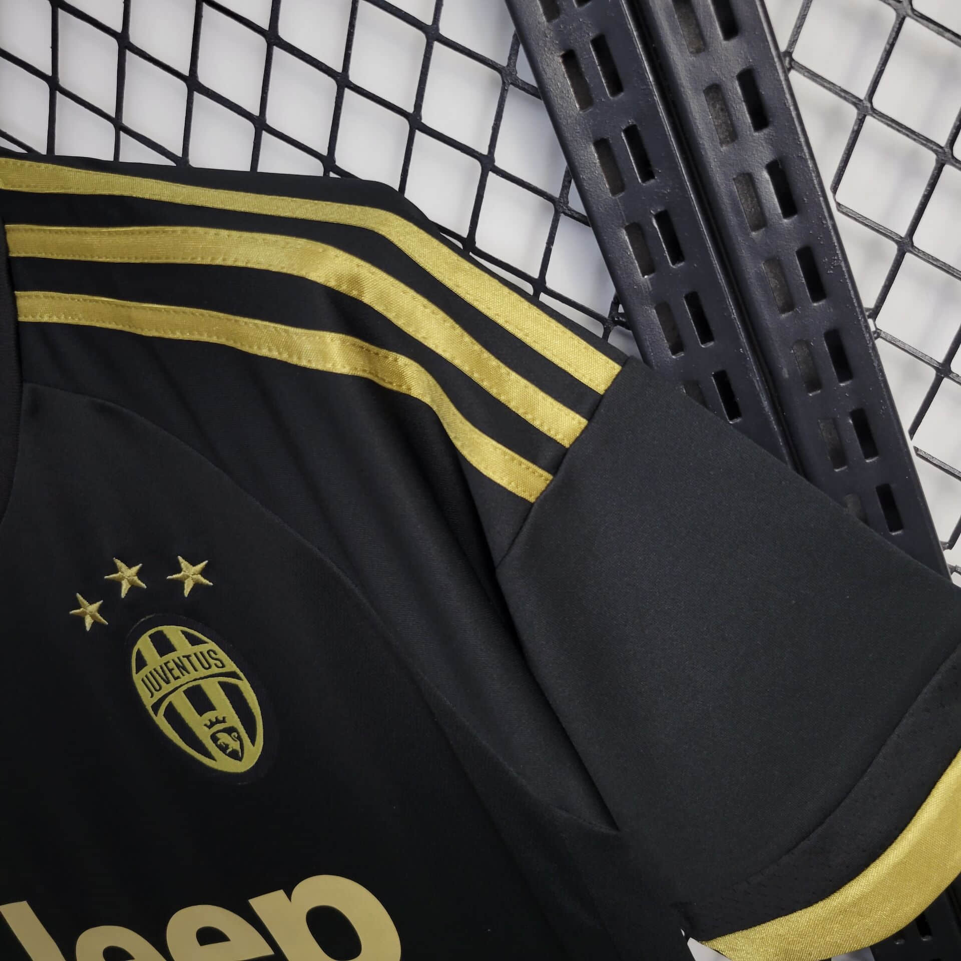 2015/2016 Retro Juventus Third Away Football Shirt