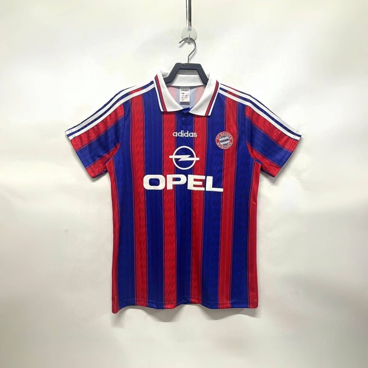 1995/1997 Retro Bayern Munchen Third Away Football Shirt