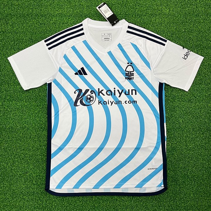 2023/2024 Nottingham Forest Away Football Shirt
