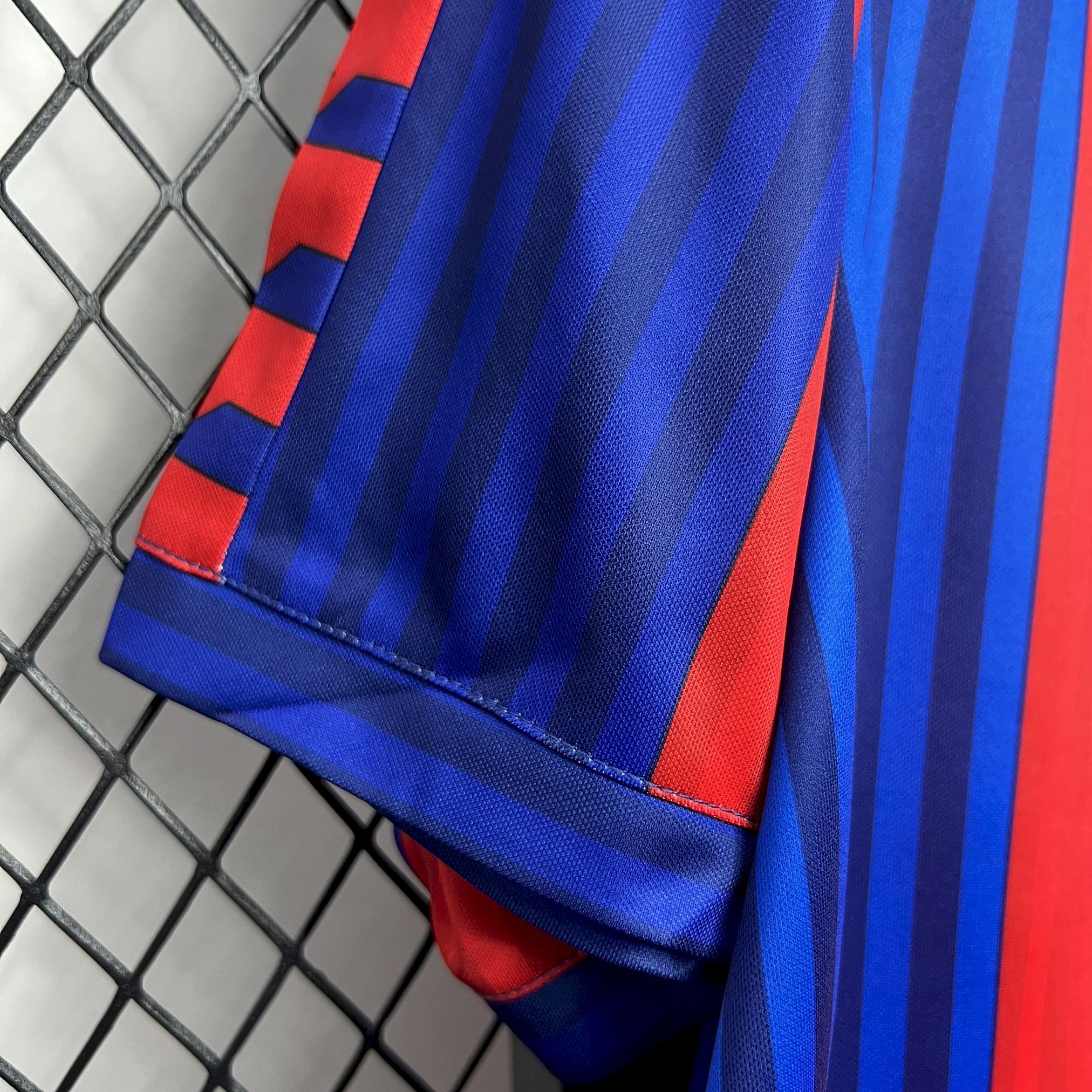 1991/1992 Retro Barcelona Home Football Shirt
