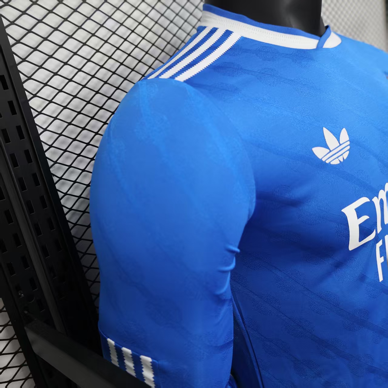 2025/2026 Long Sleeve Retro Real Madrid Second away game Football Shirt