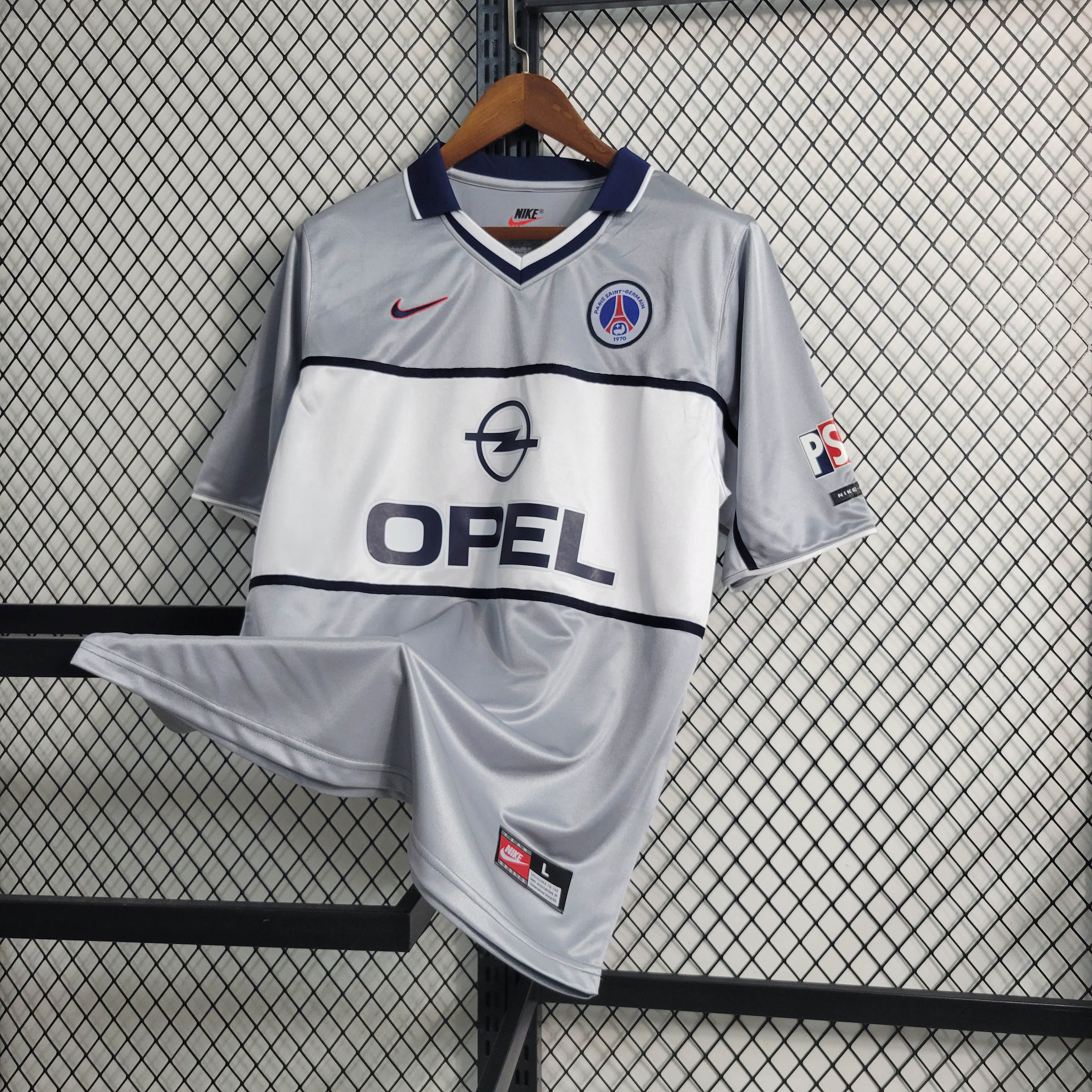 1999/2000 Retro Paris Saint-Germain Away Football Shirt