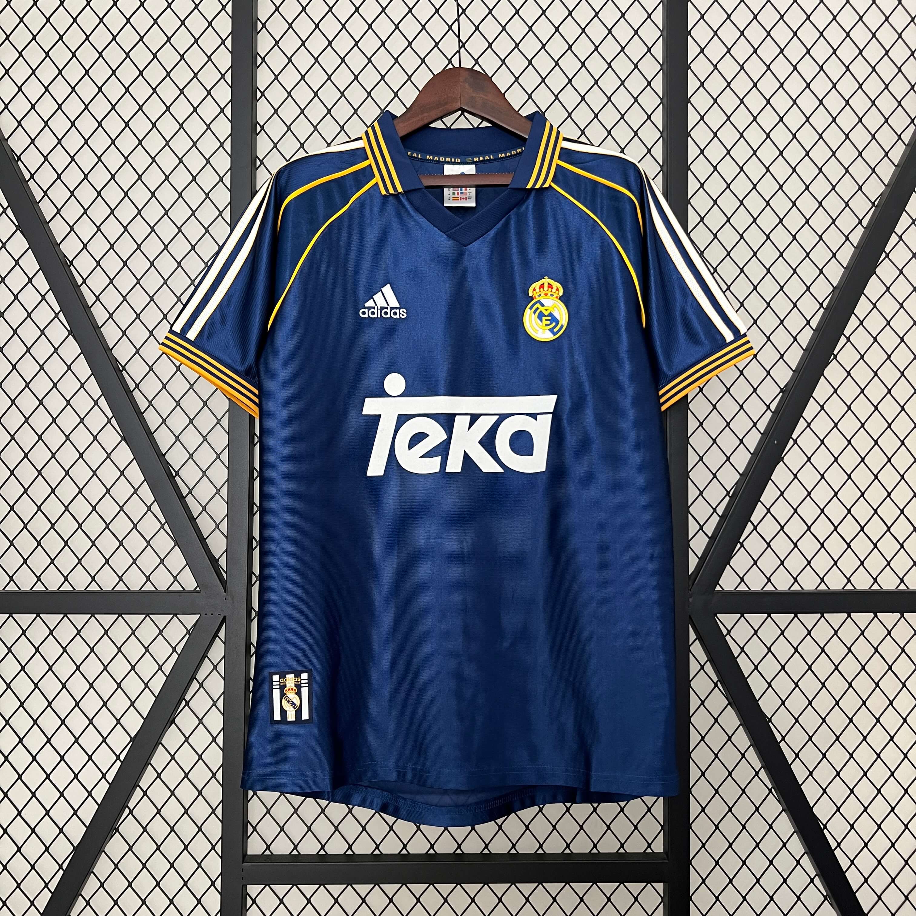 1998/1999 Retro Real Madrid Third Away Football Shirt